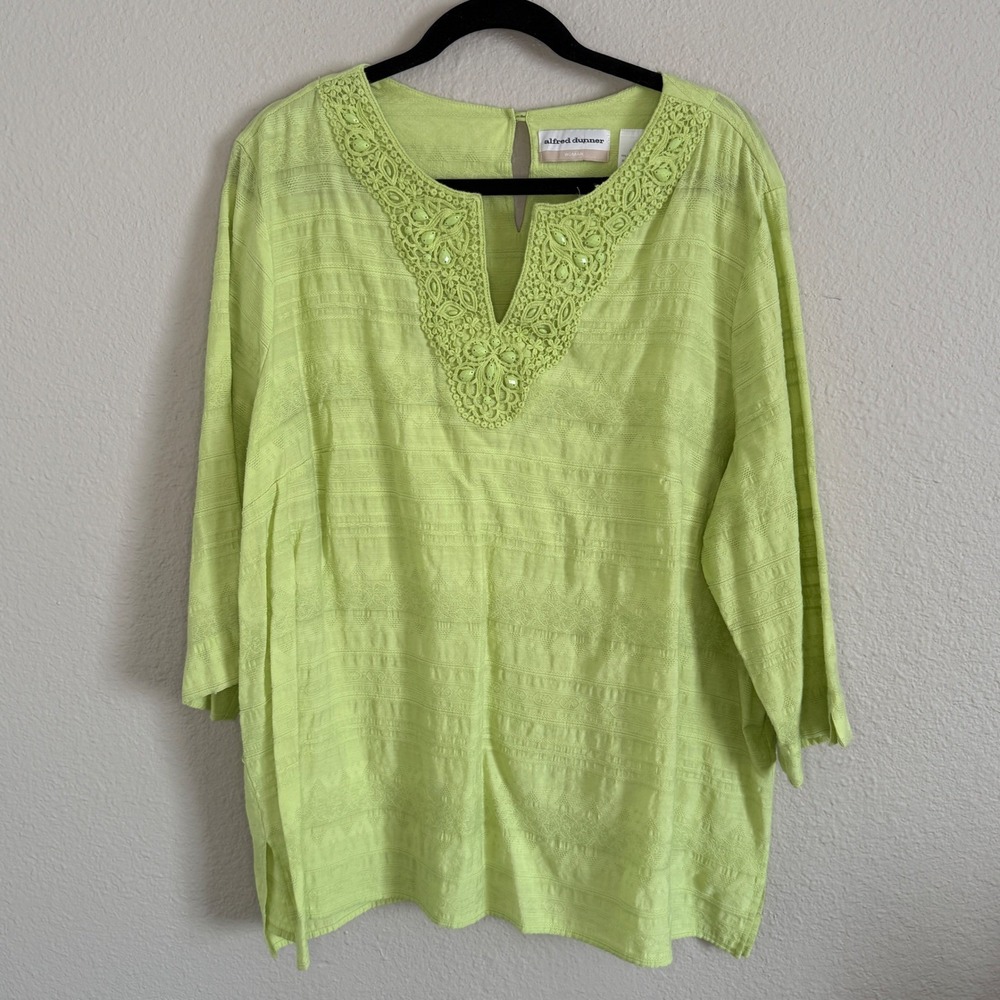 Womens 22W Green Plus Beaded Embroidered Split Neck Tunic Resort Vacation Travel